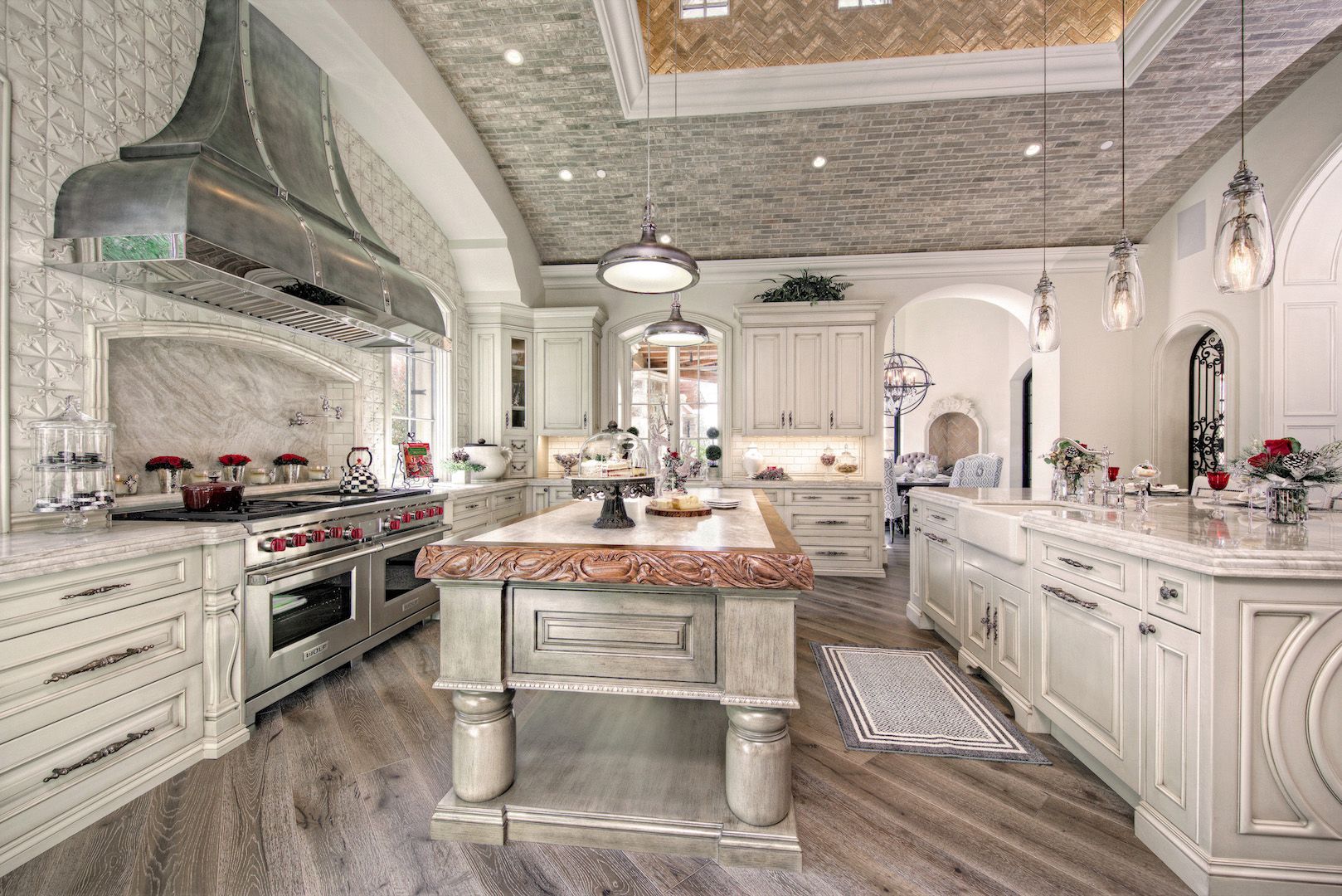 French Villa- Fratantoni Interior Designers