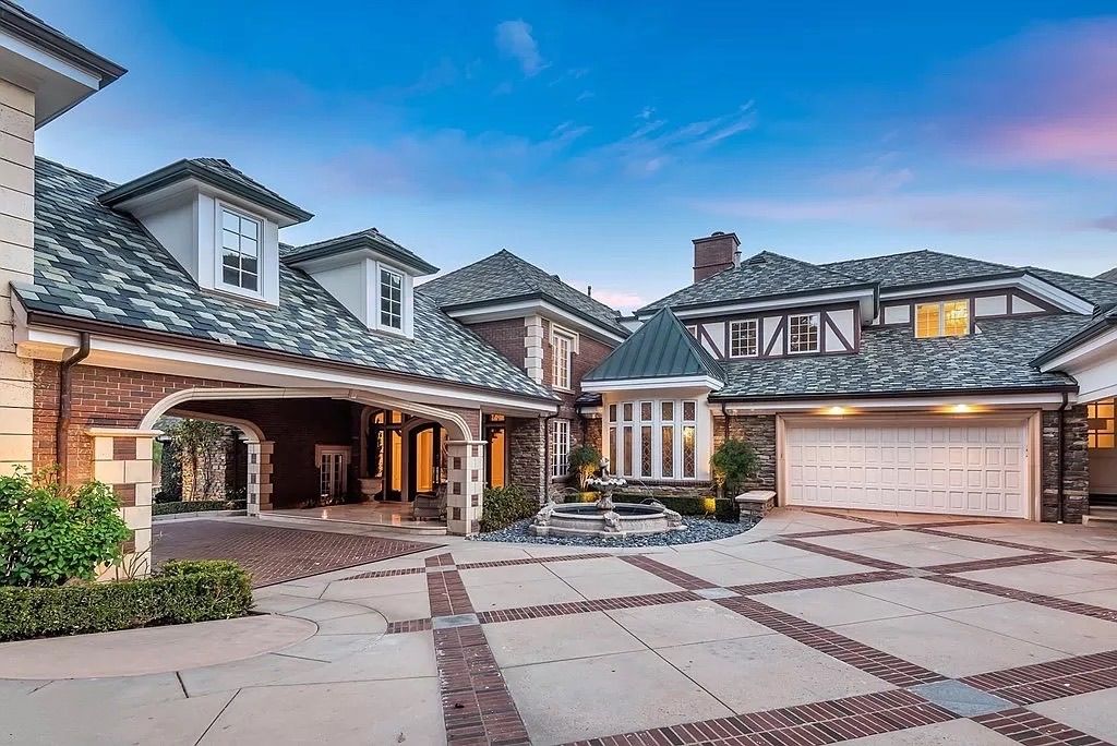 Traditional Estate | Fratantoni Interior Designers