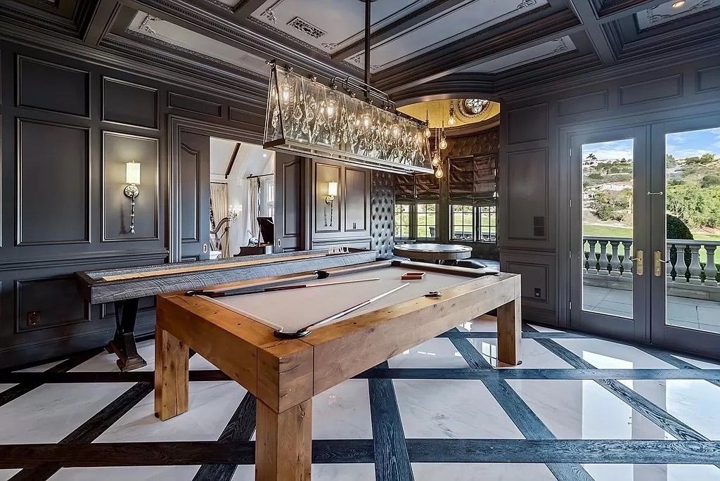 Traditional Style Estate