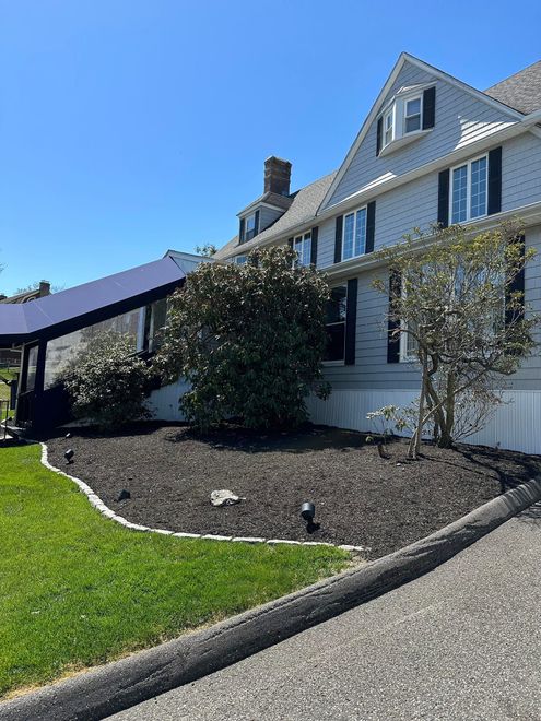 mulching and landscaping for residents in connecticut