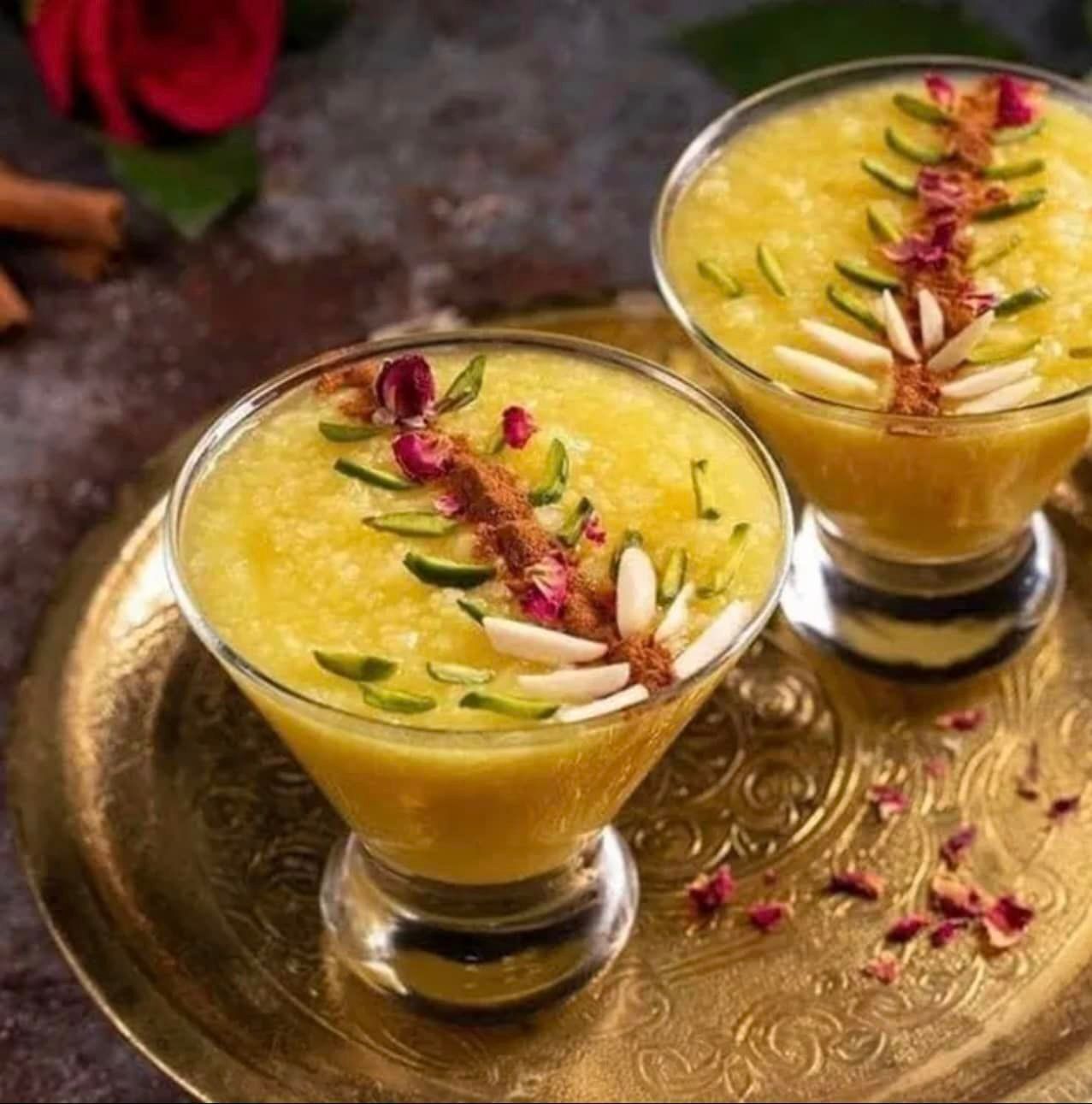Persian Desert Sholeh Zard (Saffron Rice Pudding)