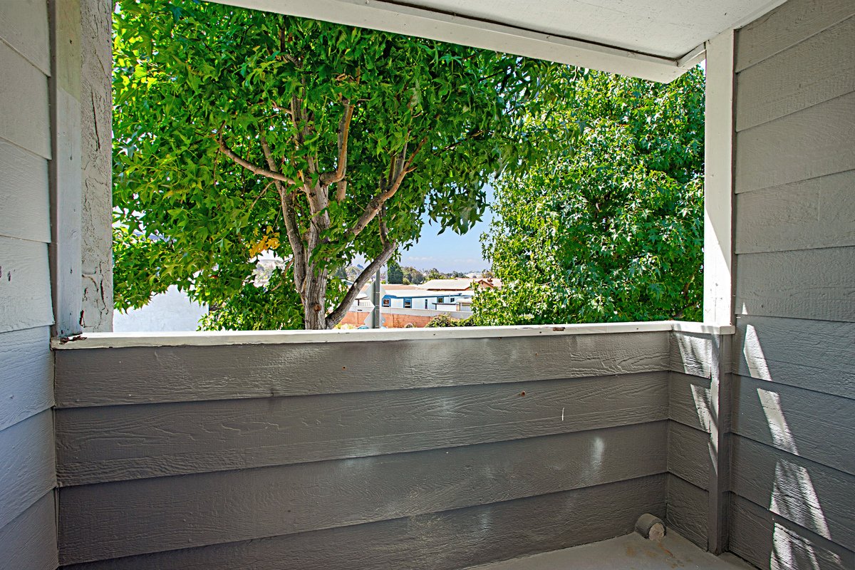 Oakleaf Apartment Homes Property Details