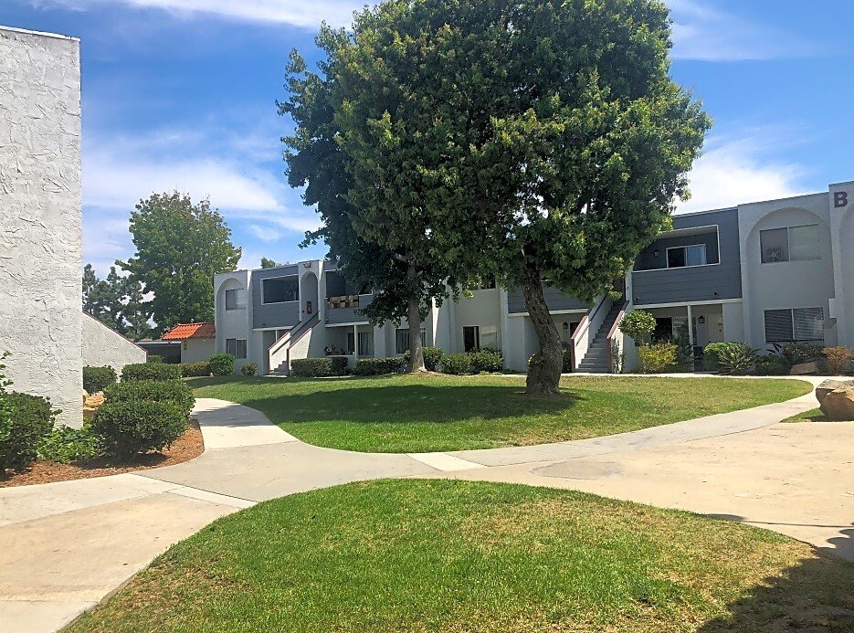 Oakleaf Apartment Homes Property Details