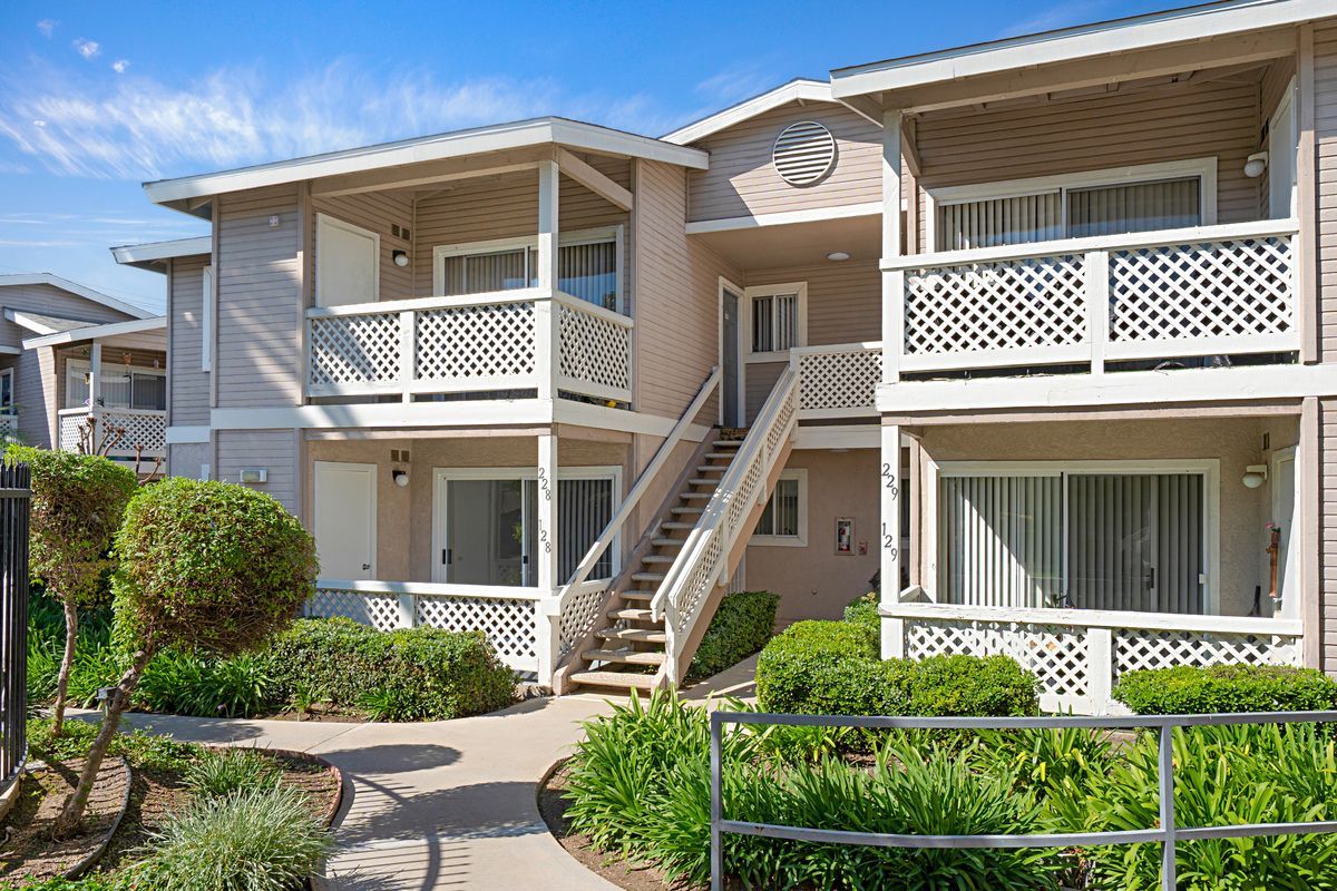 Vintage Park Apartments property image of exterior