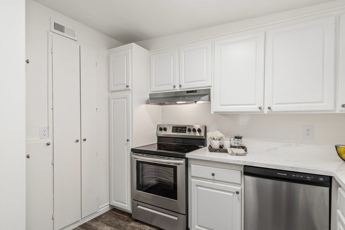 Clearbrook Lane property image of interior kitchen