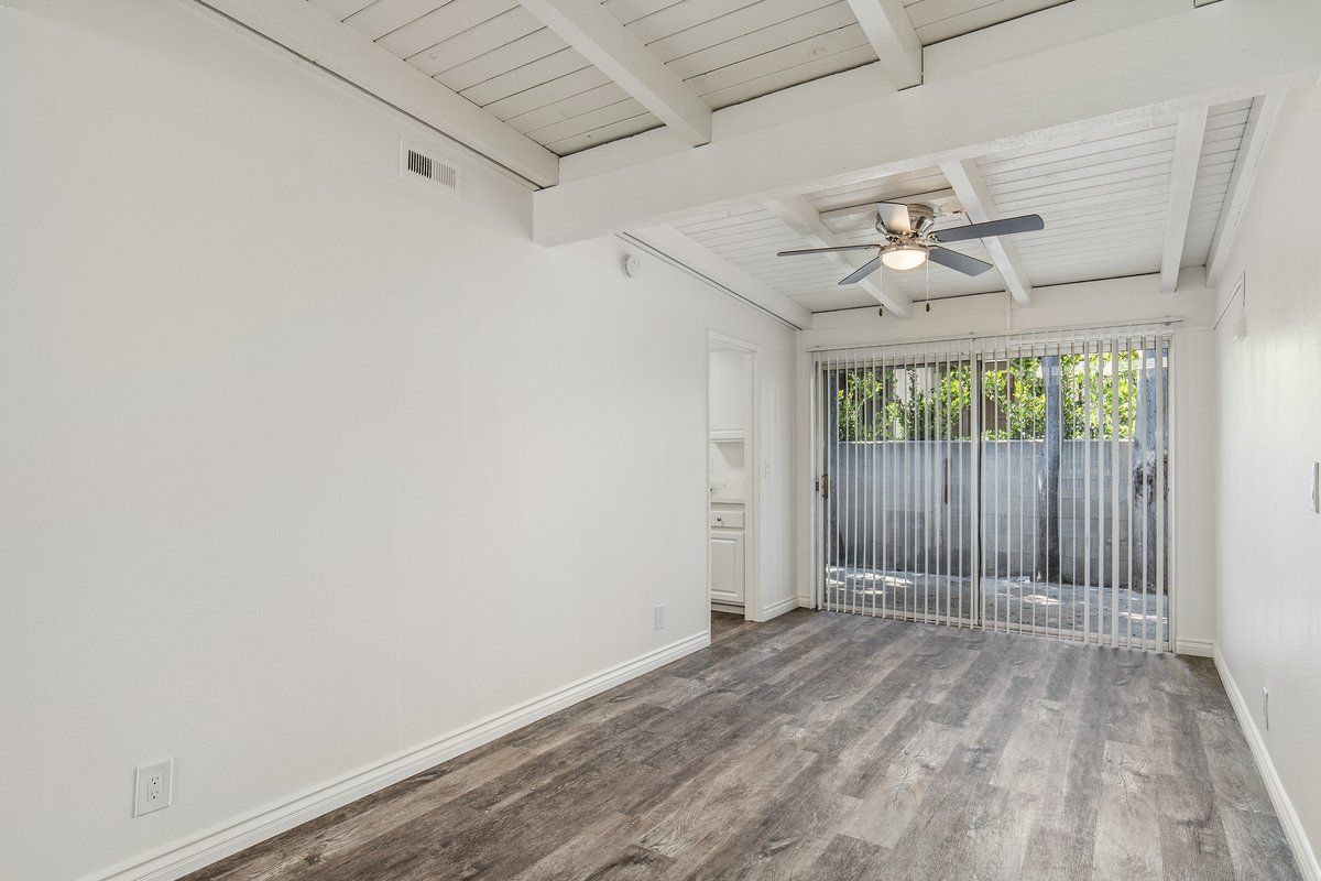 Clearbrook Lane property image of interior