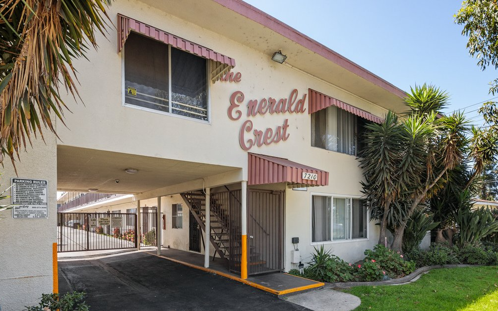 Emerald Crest Apartment Property Image of exterior