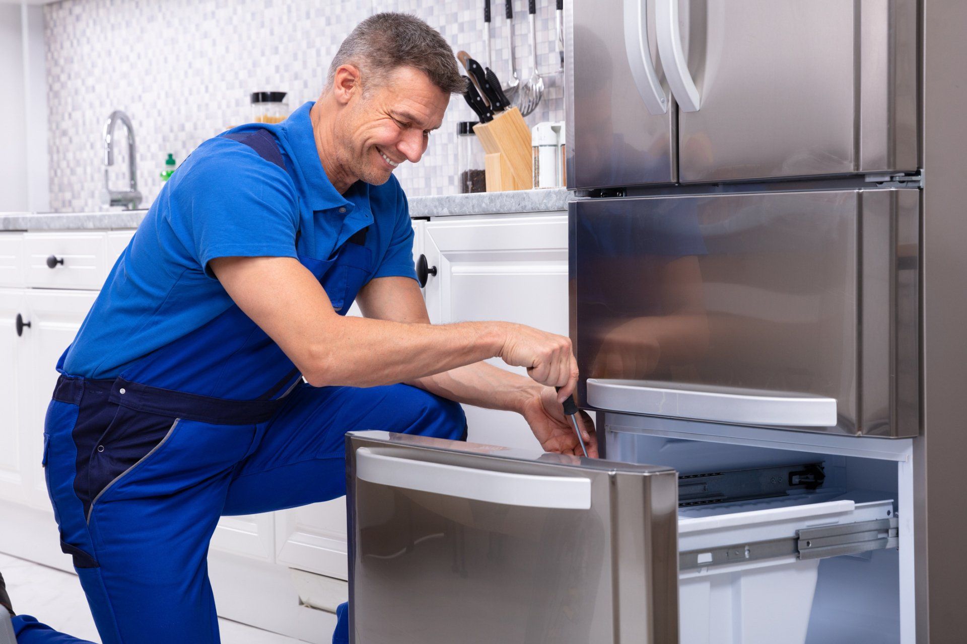 Refrigerator Cleaning — Huntingburg, IN — RG Mechanical Contracting LLC