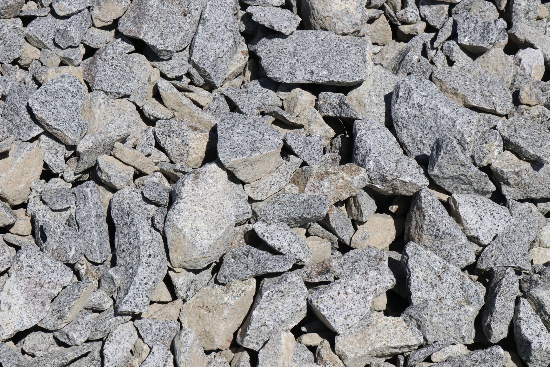 2.5 inch leach rock