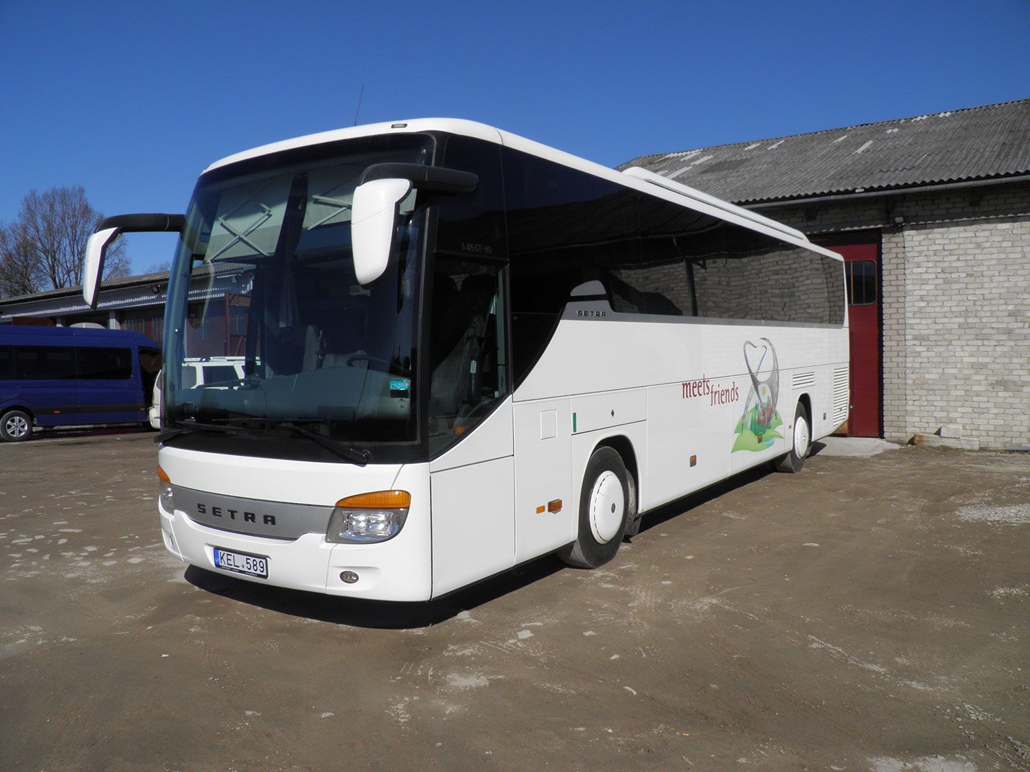 49+2 vietų autobusas (Setra 415H)