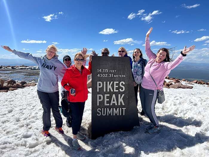 Pikes-Peak-Tour
