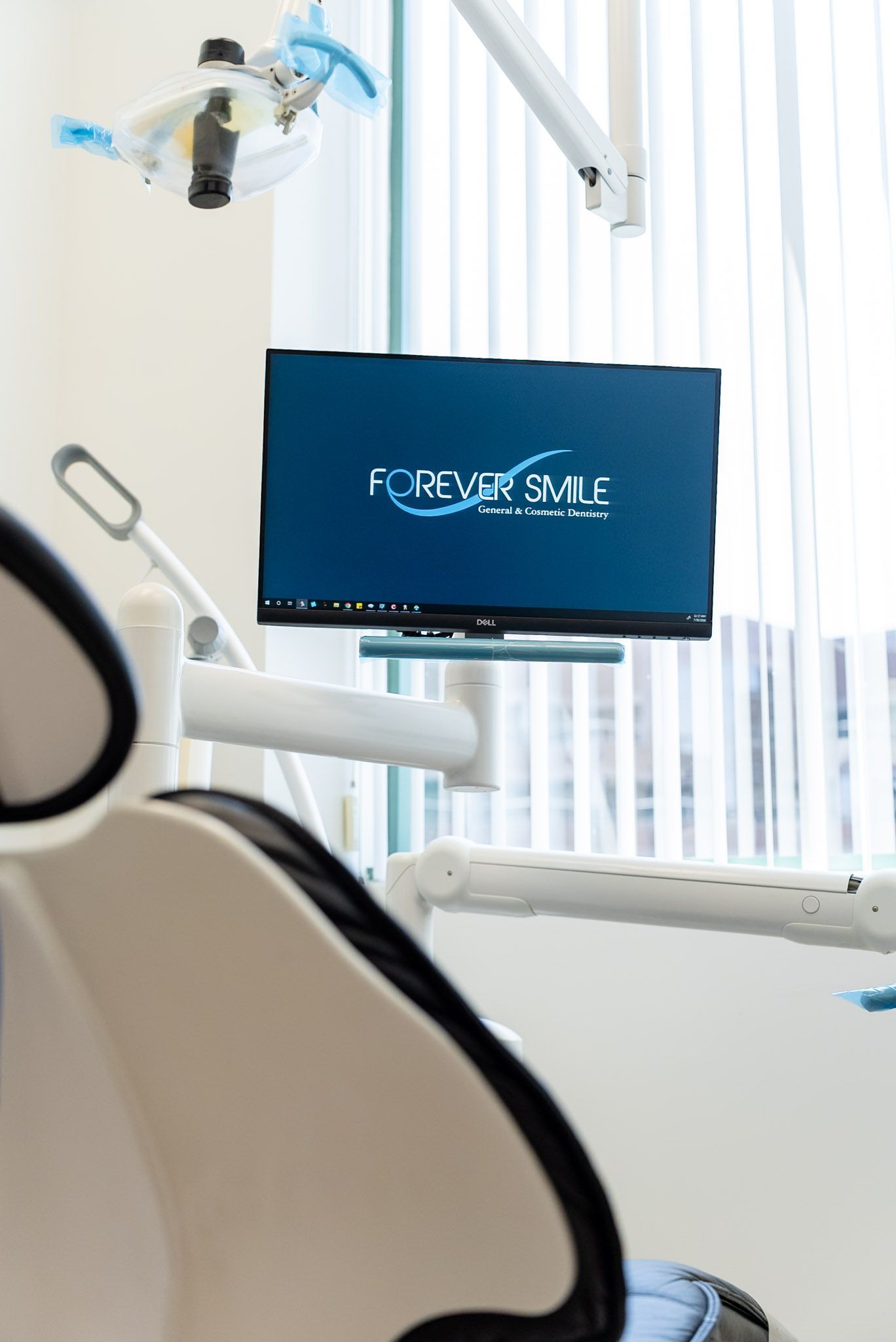 A calm treatment room at Forever Smile Dental Care, a Los Angeles dentist