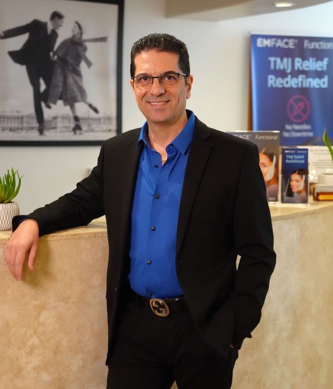 Dr. Mehrshad Shelyan, dentist at Forever Smile Dental Care in Los Angeles