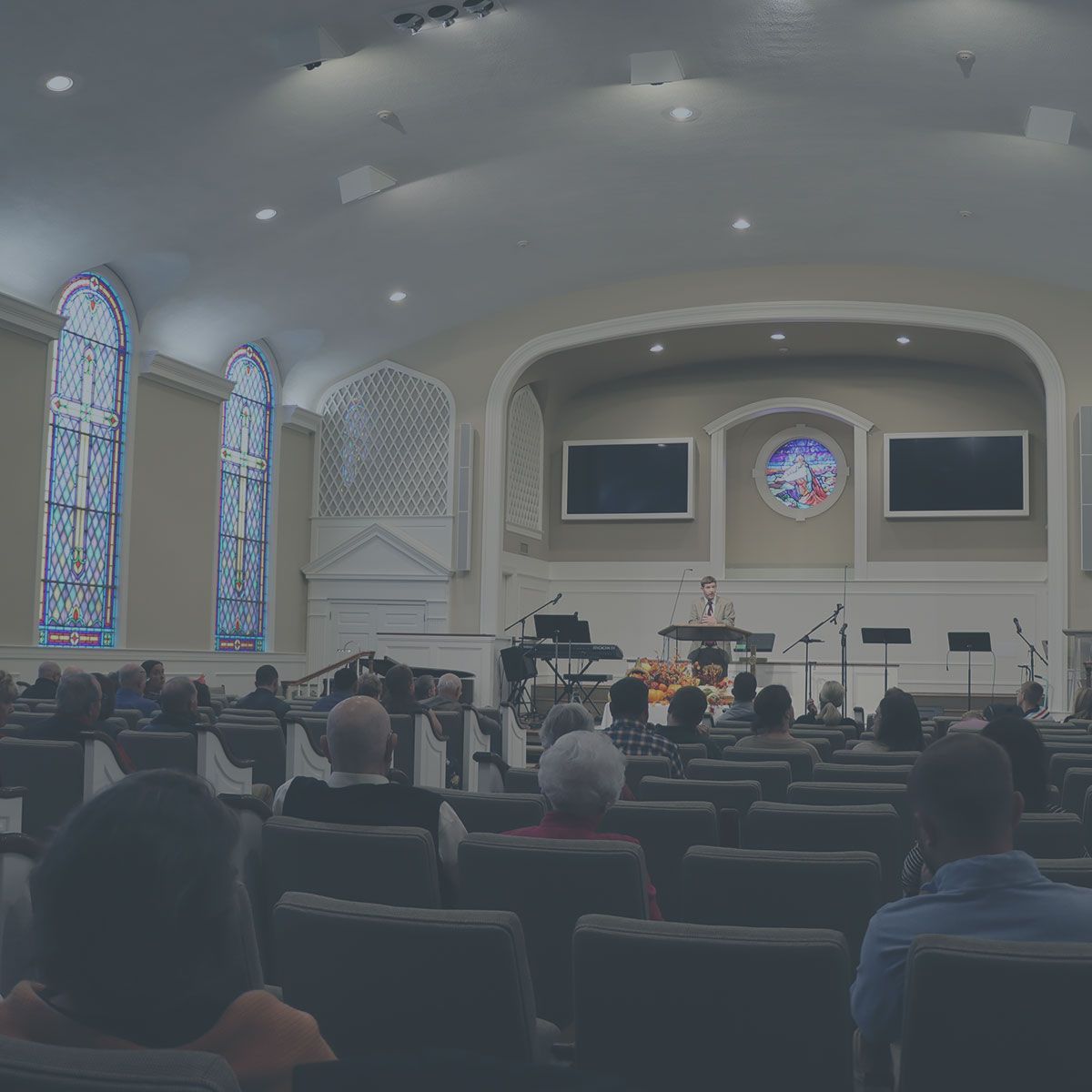 Worship with us 8:00am, 9:30am, or 11:00am