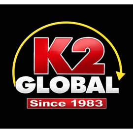 Logo K2 Global in rosso e bianco con freccia gialla e la scritta 