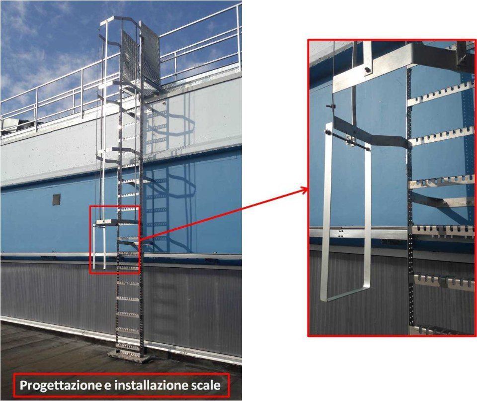 scala in metallo in un cantiere