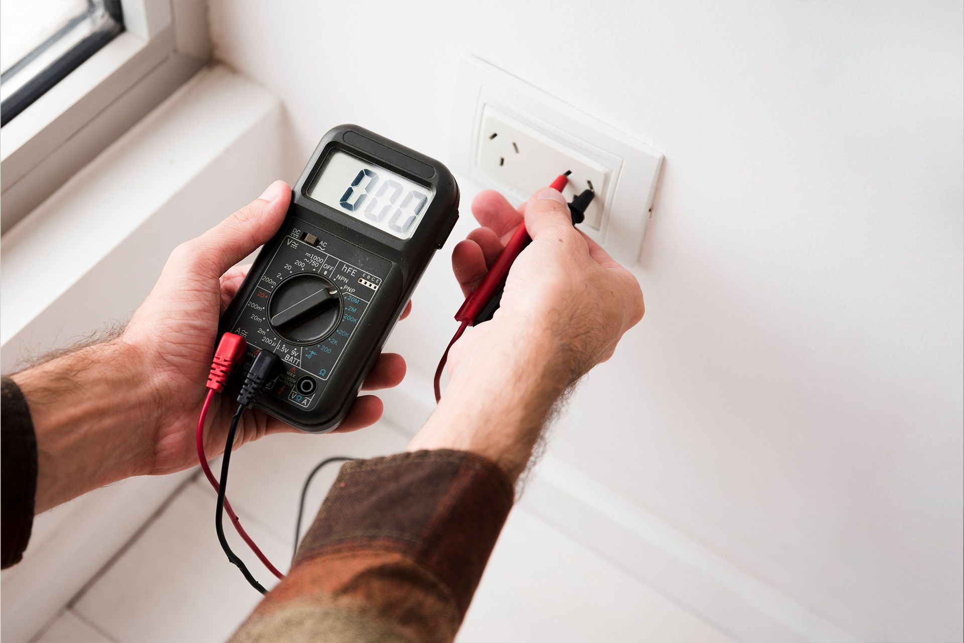 Electrical panel inspection for safety 