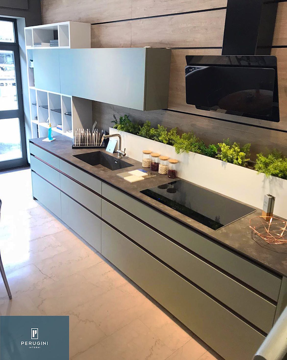 cucina con pensili