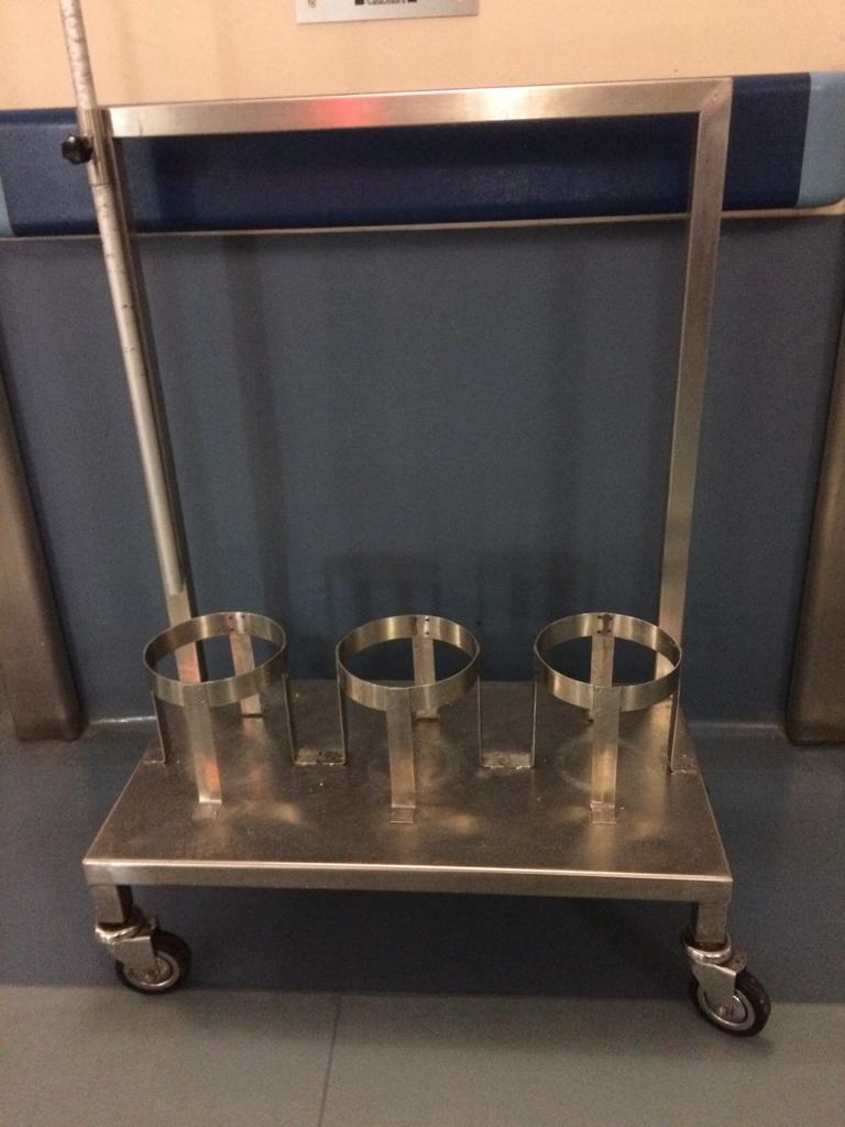 Carrello porta bombole a 3 ruote