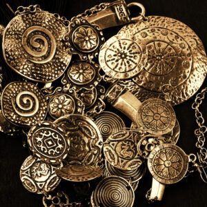 ancient metal jewelry