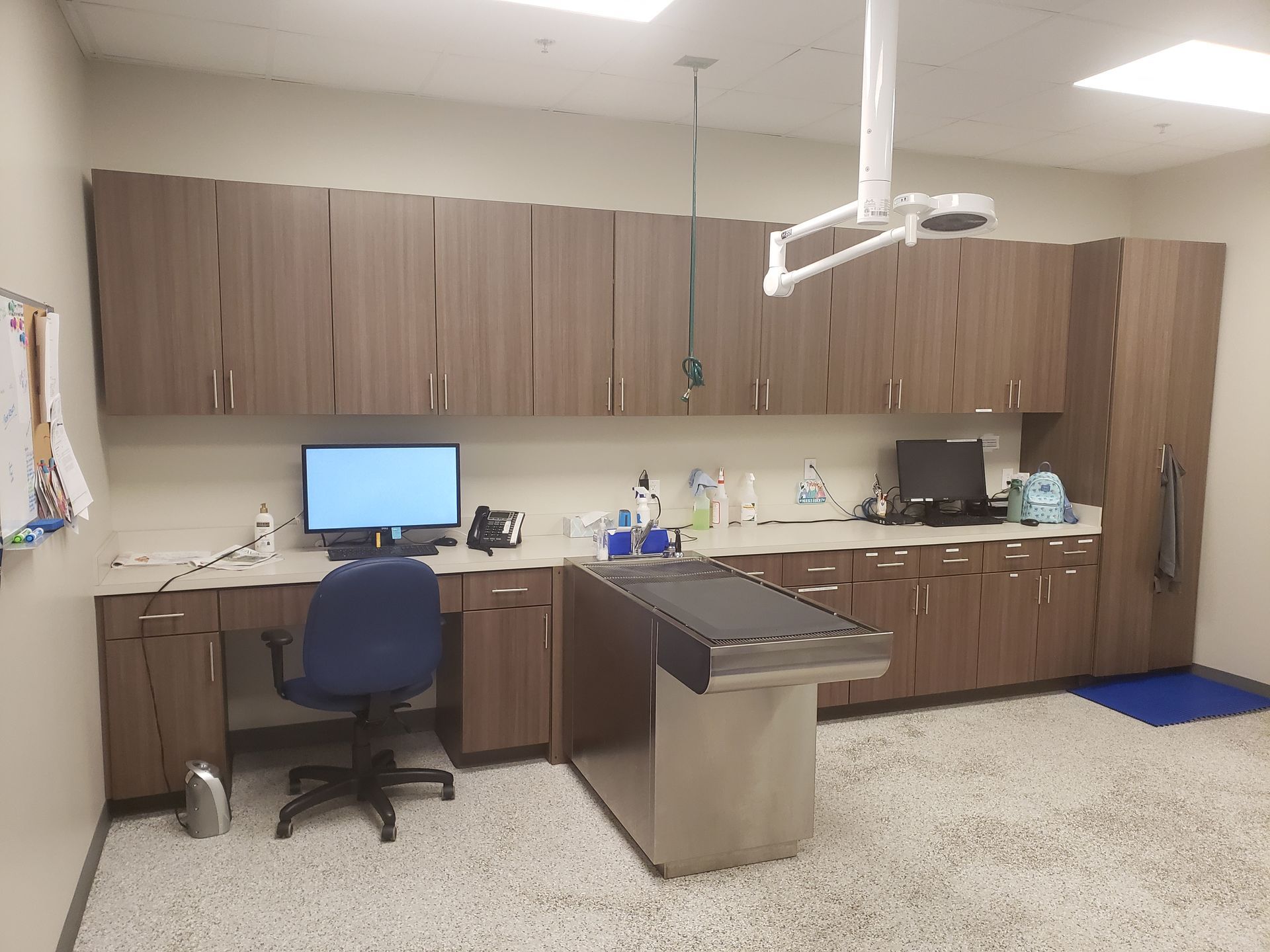 HVSE Workspace and exam table