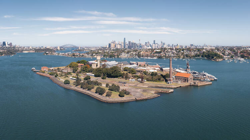 Must-Visit Attractions in Sydney