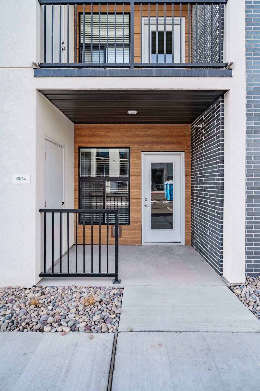 MODERN DESIGN
