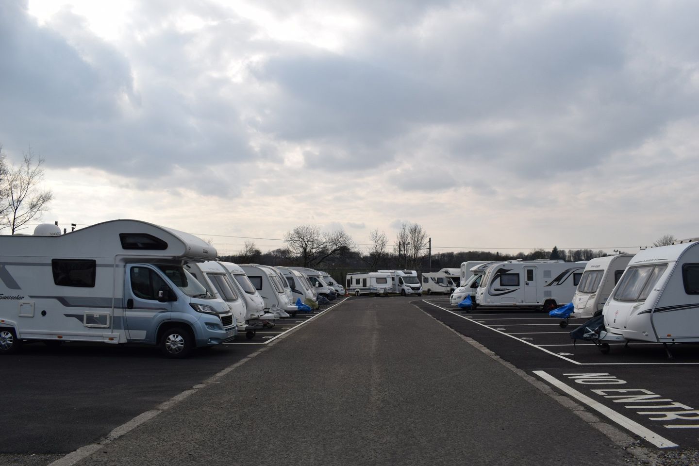 secure caravan storage site stirling
