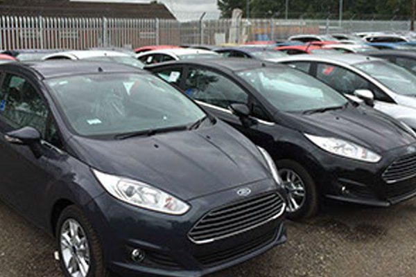 secure vehicle storage in stirling