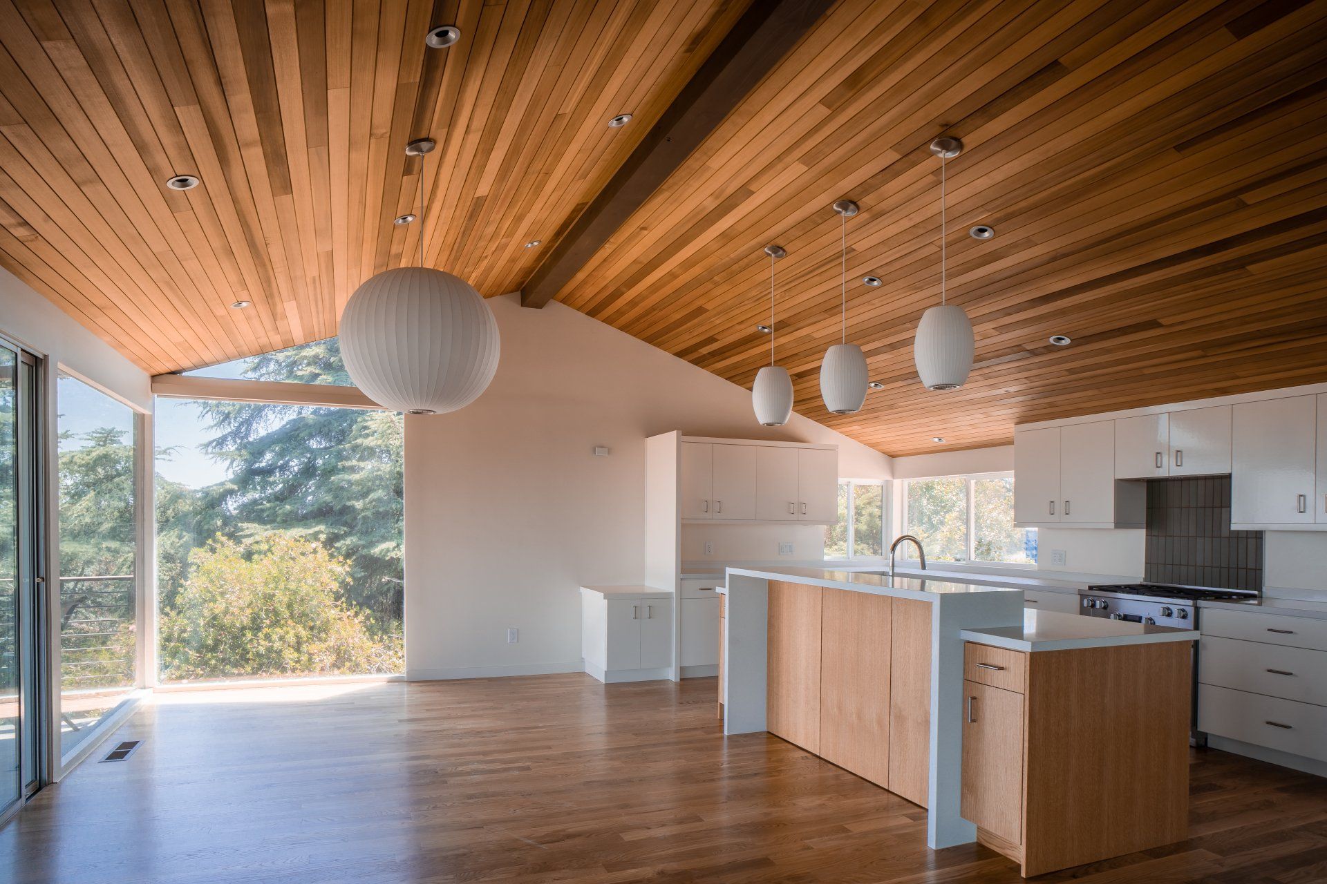 LUXCORP NEWPORT BEACH