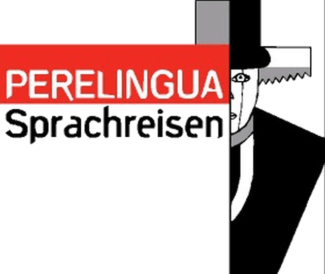 Ein Mann mit Zylinder steht hinter einem Schild mit der Aufschrift „Perelingua Sprachreisen“
