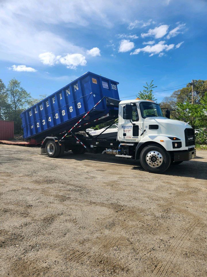 Roll-Off Dumpster Truck — Brick, NJ — Bluefinn Roll-Off Dumpster Rental Roll-Off Dumpster Truck — Brick, NJ — Bluefinn Roll-Off Dumpster Rental