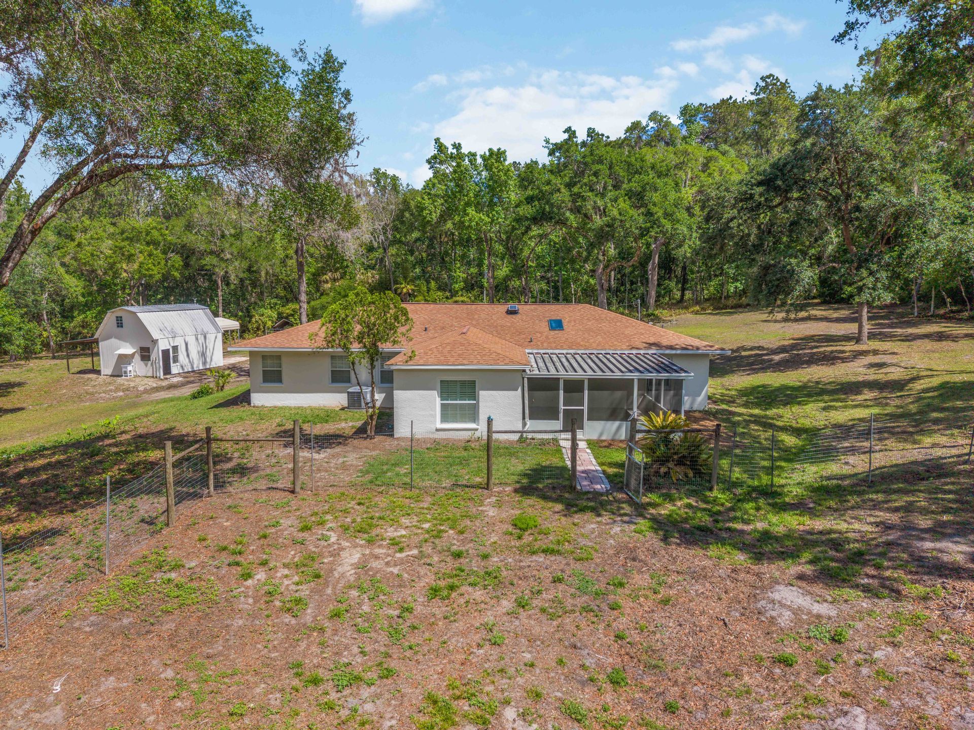 2293 Spring Lake HWY, Brooksville, FL 2.5 Acres