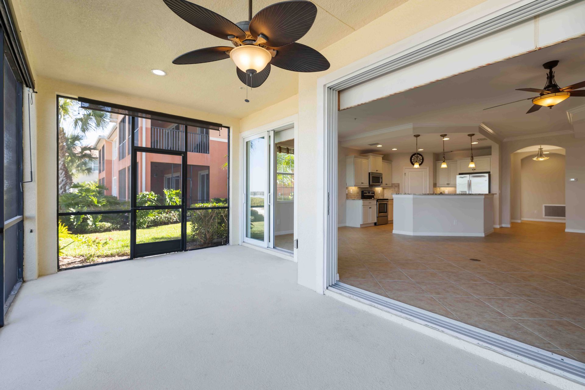 1264 Riverscape St. Bradenton, FL. Riverfront Condo in Tidewater Preserve