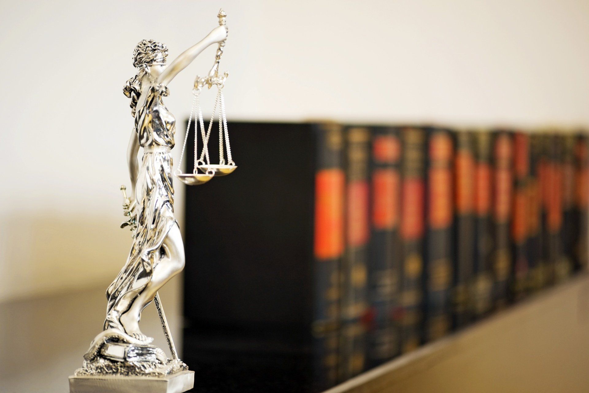 Title and Tax Searches - Duluth, GA - Hollingsworth & Associates LLC