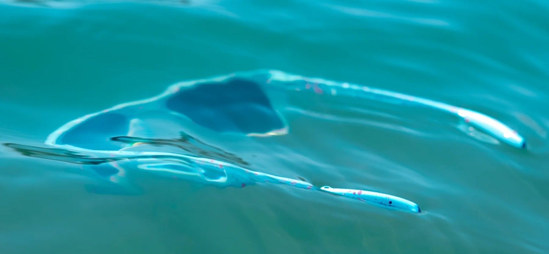 These floating sunglasses are designed with polarized lenses for ultimate sun protection.