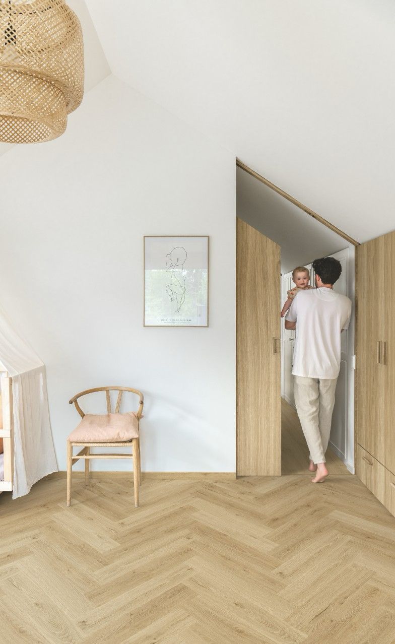 LVT