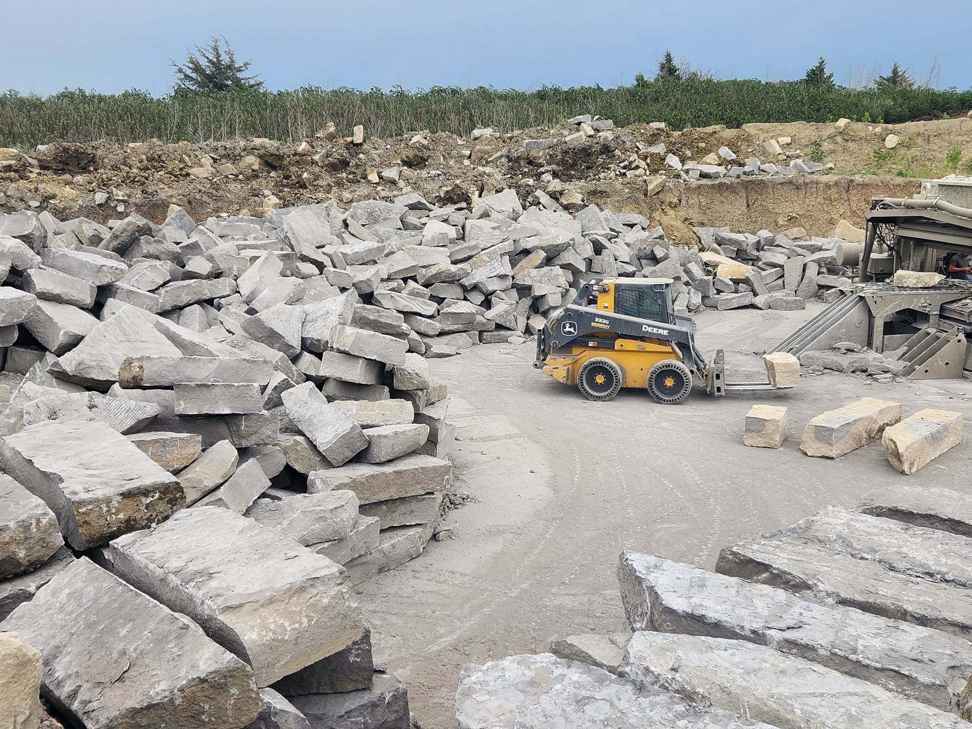 Rough Cuts Construction stone yard for natural and premium stone options