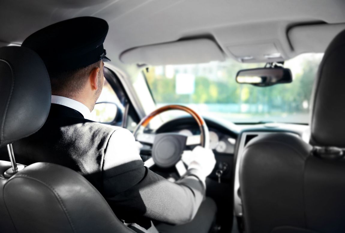 conducente auto di lusso