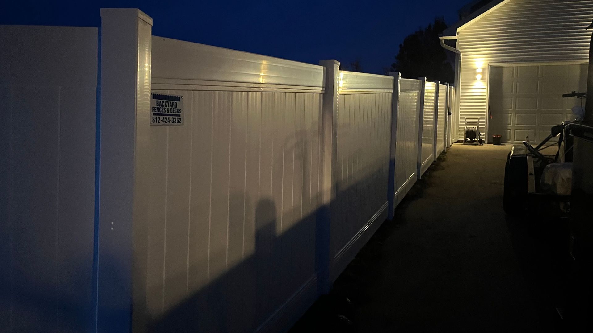 vinyl fencing