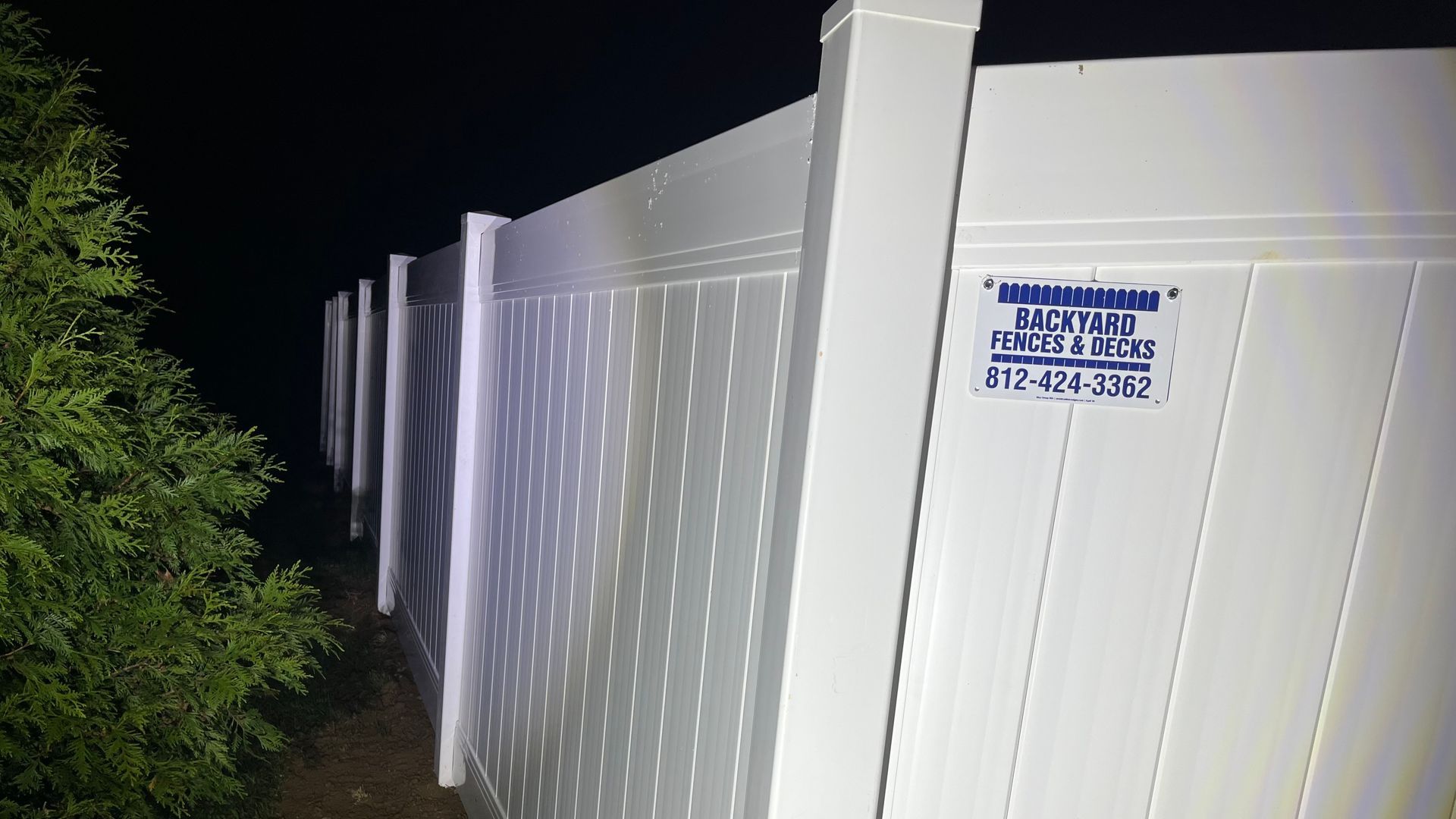 vinyl fencing