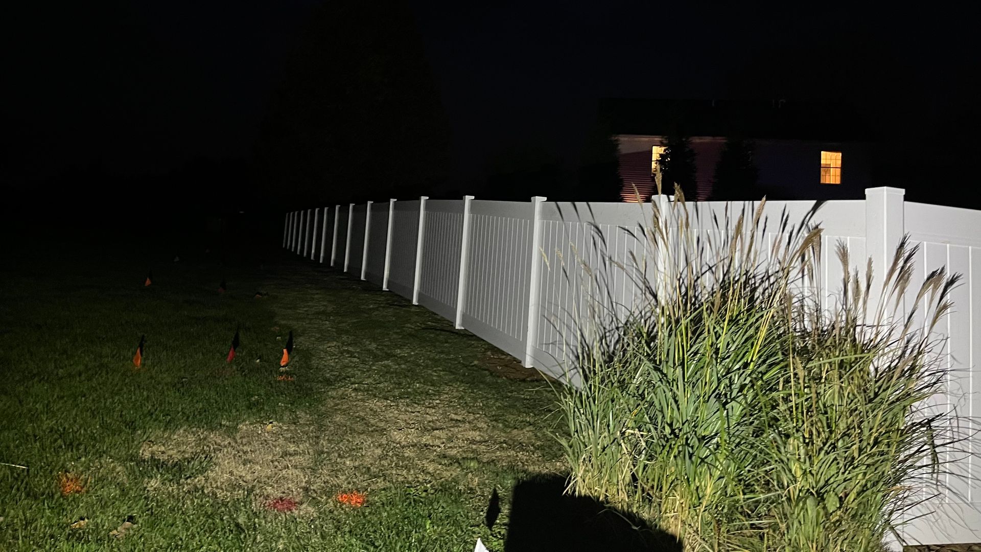 vinyl fencing