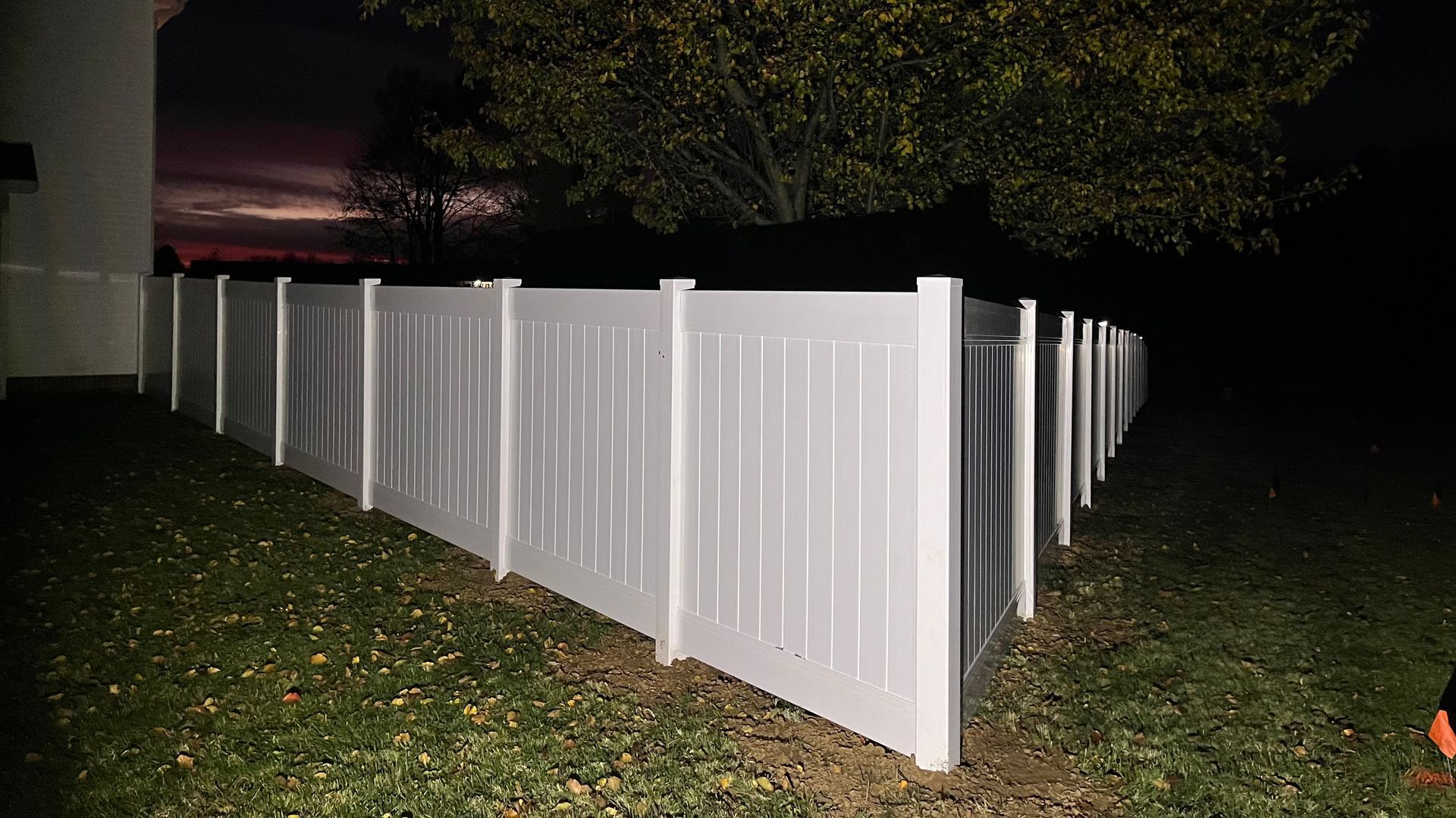 vinyl fencing