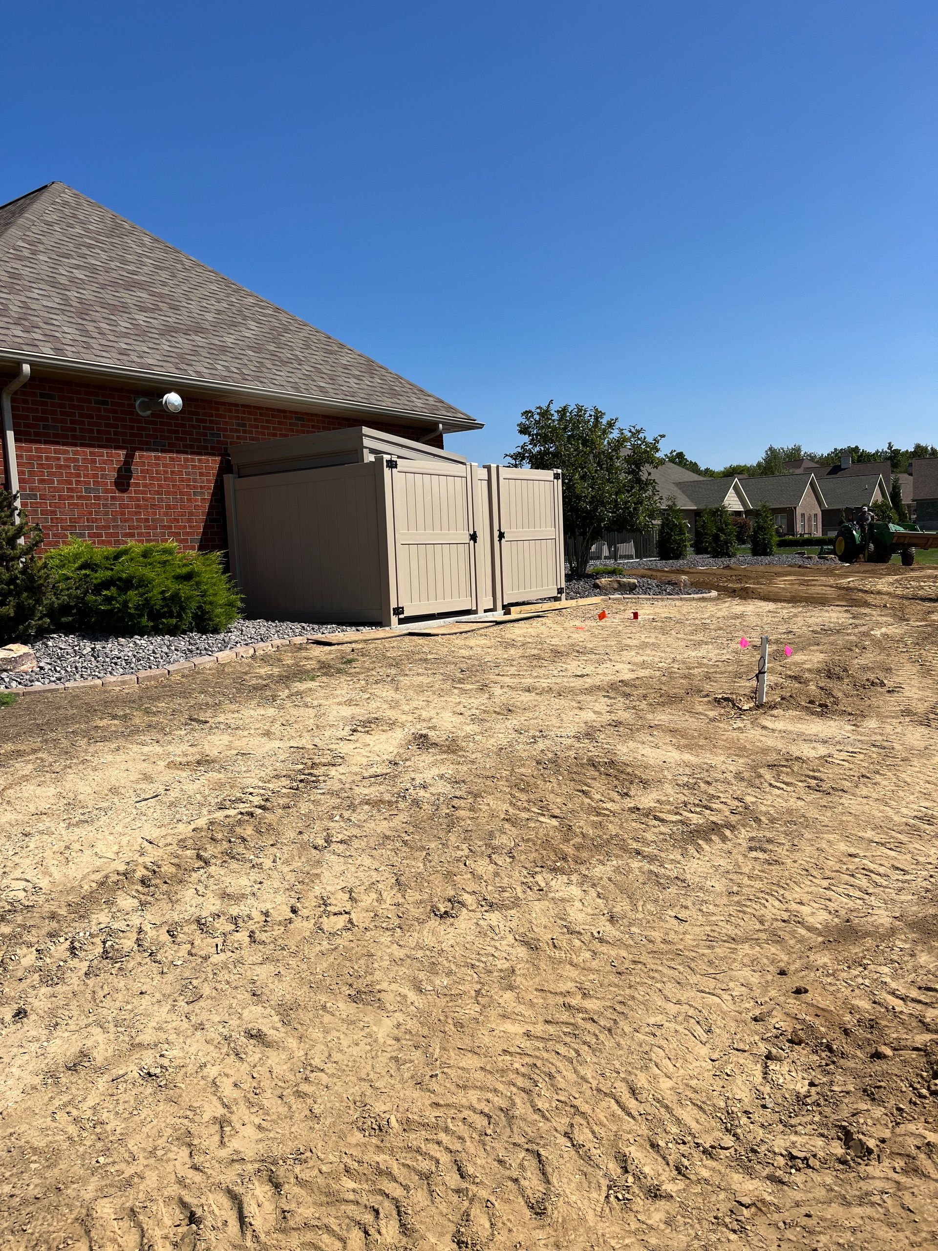 vinyl fencing