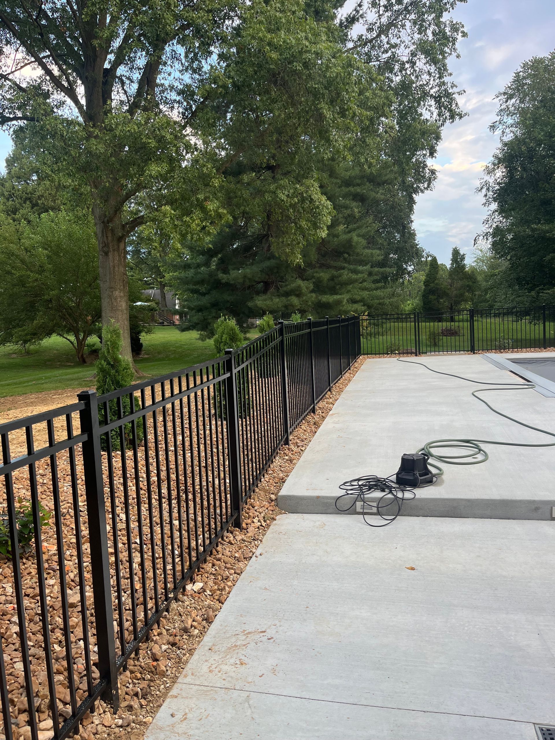 aluminum fencing