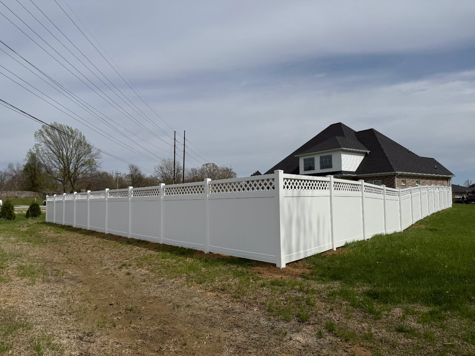 vinyl fencing