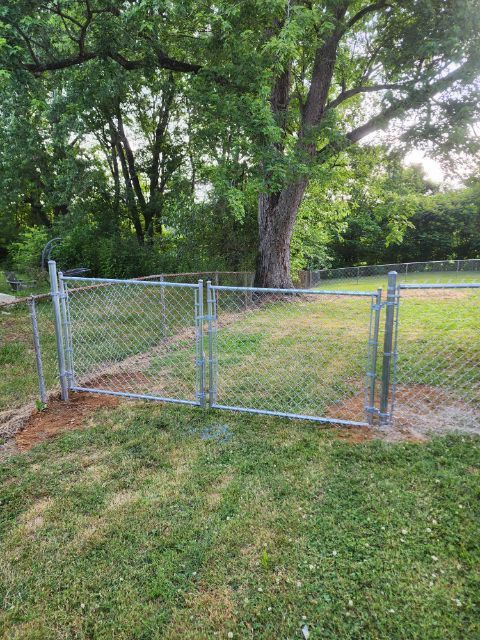 chain link fencing