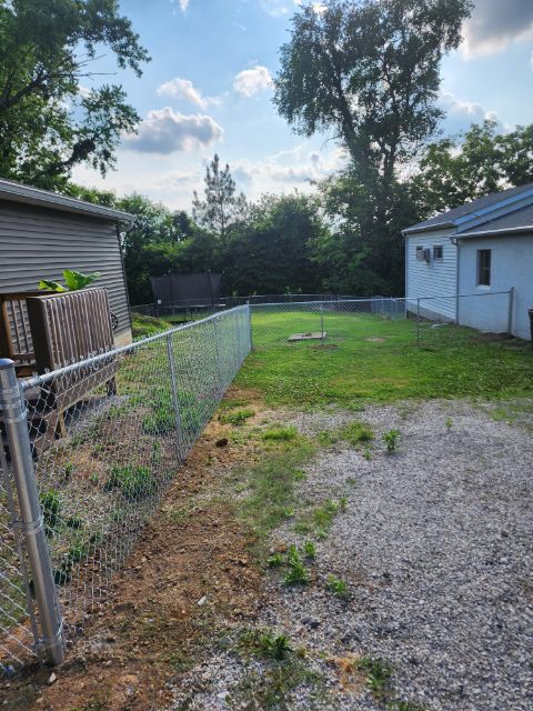 chain link fencing