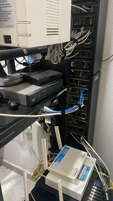 COMUNICACIÓN Y REDES VALLARTA