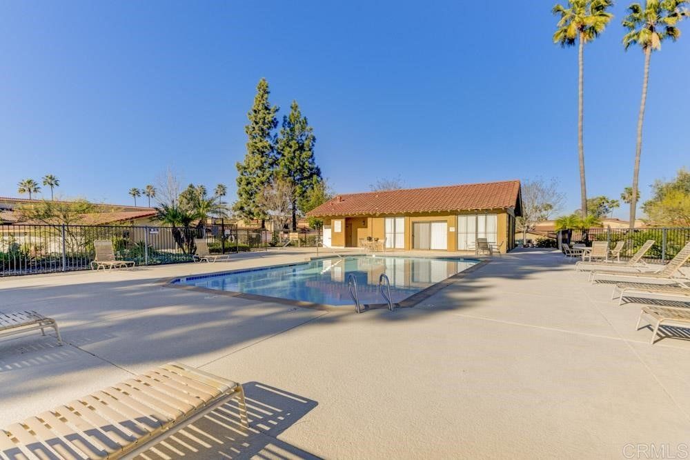 Bernardo Greens Pool